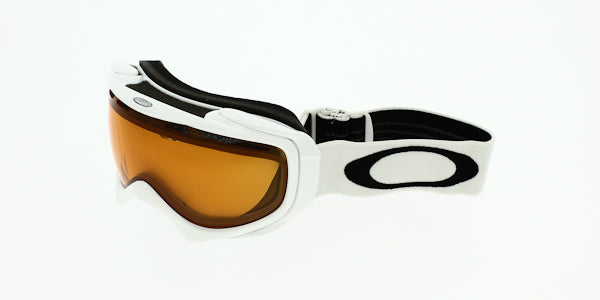 Oakley OO7023