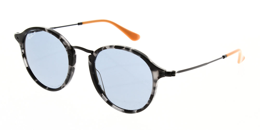 rb244724652-polarised-49