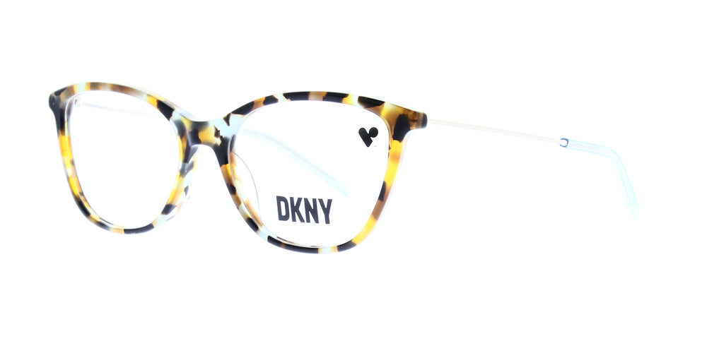 dk700929-52