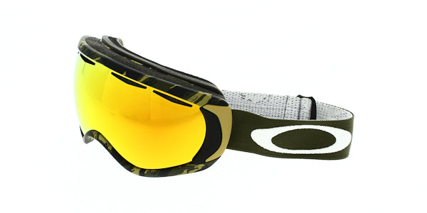Oakley OO7047