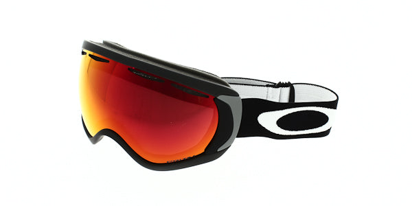 Oakley OO7047