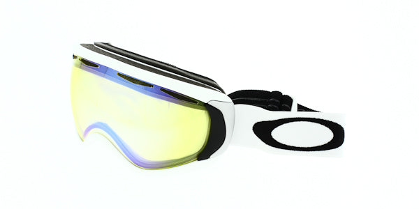 Oakley OO7047