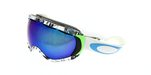 Oakley OO7047